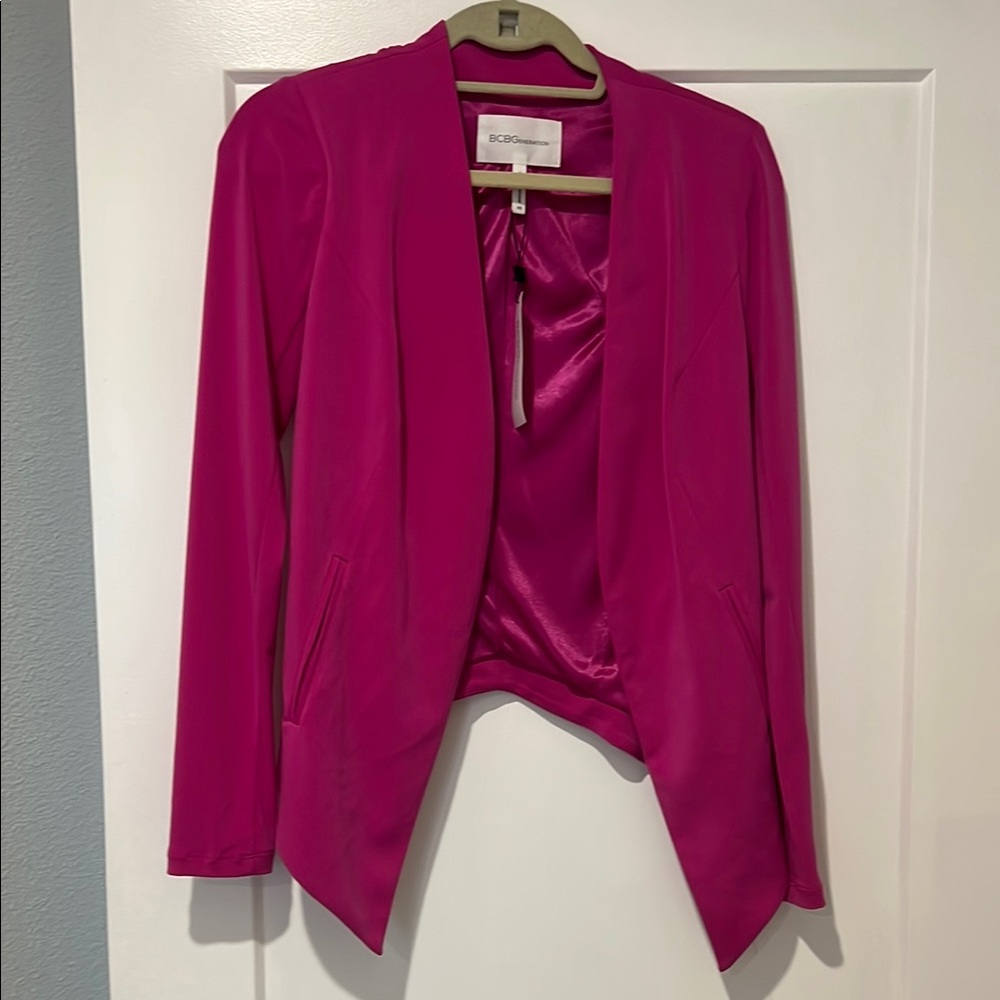 BCBGeneration Pink Blazer Modern Open-Front Design